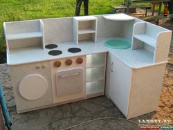 Children's kitchen photo with dimensions