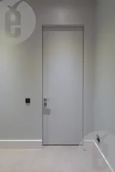 Trimsiz Vanna Otağının Qapısının Fotoşəkili