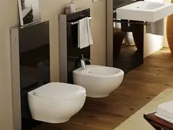 Wall-hung toilet in the bathroom interior