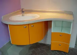 Burchakli Hammom Shkafi Fotosurati