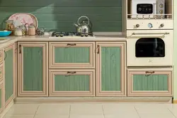 Chloe'nin mətbəxinin interyeri