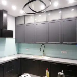 Glass apron for white kitchen photo
