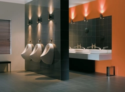 Bathroom design with urinal