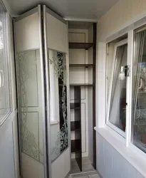 Угловой шкаф на лоджию фото как