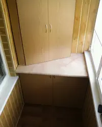 Угловой шкаф на лоджию фото как
