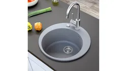 Круглая мойка в интерьере кухни