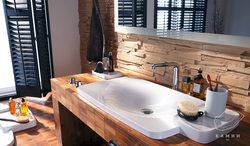 Тарҳи ванна бо countertop чӯбӣ