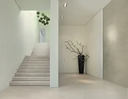Porcelain tiles on the walls in the hallway photo