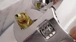 Vanna otağı kranı şəklini dəyişdirin