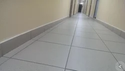 Ліштва на плітку на падлогу кухня фота
