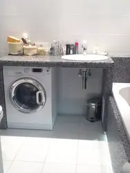 Lavabonun altındakı DIY vanna otağı tezgahı fotoşəkili