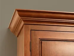 Ас үйдегі карниздің жоғарғы суреті