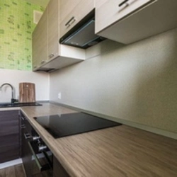 Countertop and apron for the kitchen color combination photo