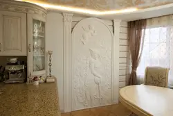 Ас үйдің интерьеріндегі сылақпен қалыптау фото