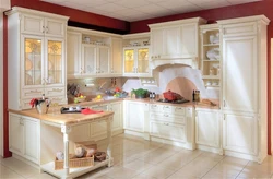 Corner kitchens with columns photo