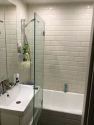 Bathroom fence photo
