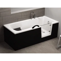 Bathtub with doors photo