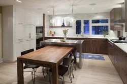 Kitchen design in the middle