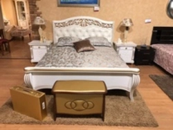 Patricia bedroom set photo
